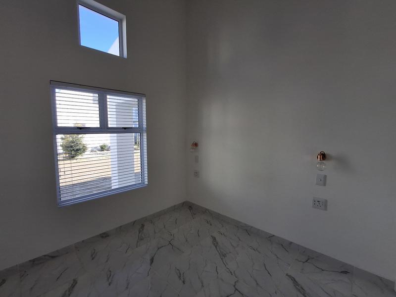 2 Bedroom Property for Sale in Lampiesbaai Western Cape